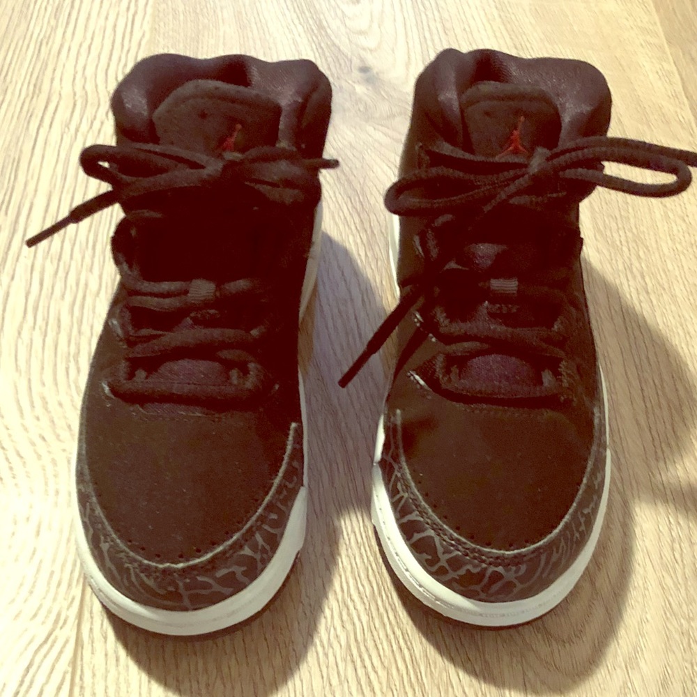 Boys jordans good condition
